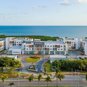 By Marriott Zone Hotell